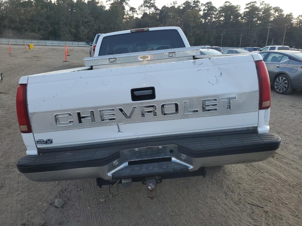 1997 Chevrolet Gmt-400 C2500 VIN: 1GCGC29J9VE268102 Lot: 92509445