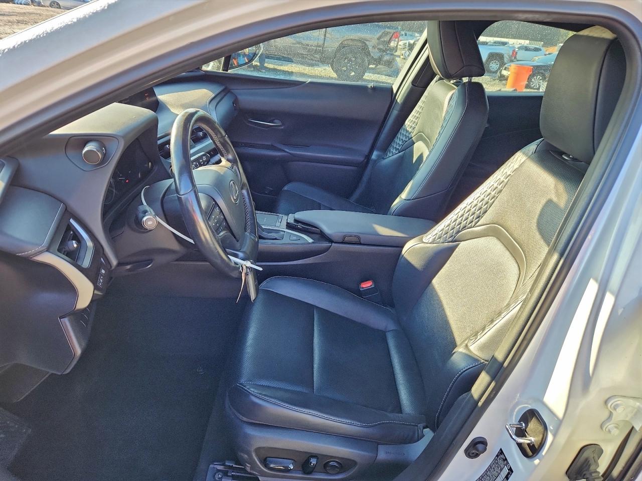 2020 Lexus Ux 200 VIN: JTHP3JBH8L2023192 Lot: 92627195