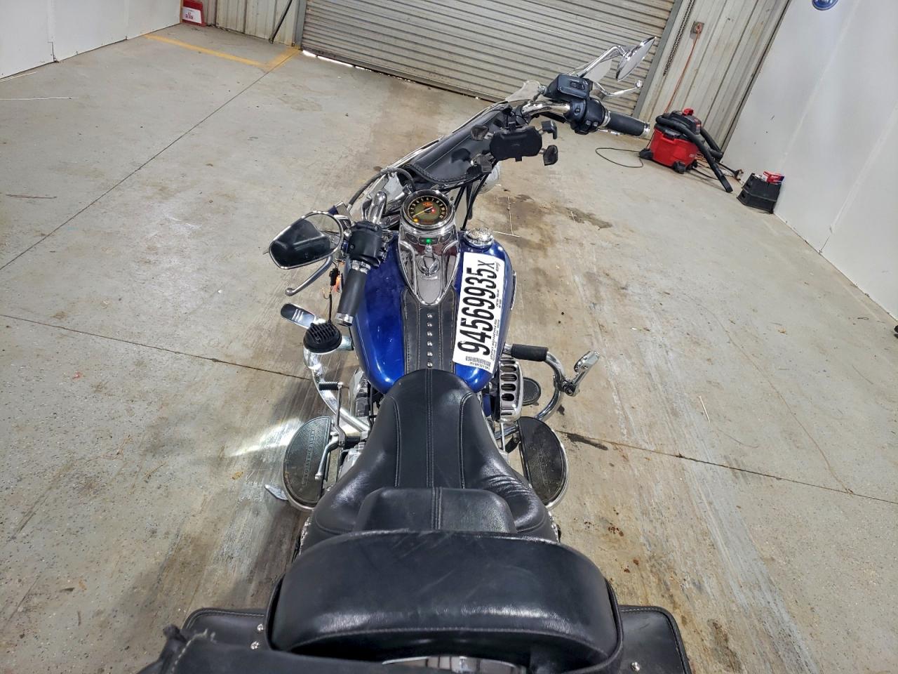 2015 Harley-Davidson Flstc Heritage Softail Classic VIN: 1HD1BWV10FB028993 Lot: 94569935