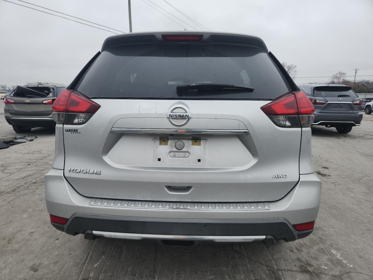 2017 Nissan Rogue S VIN: KNMAT2MV8HP546917 Lot: 92956705