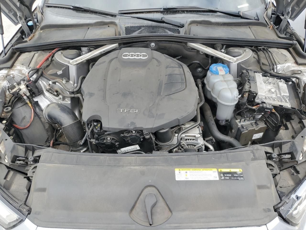 2018 Audi A4 Premium Plus VIN: WAUENAF4XJA165876 Lot: 92682315