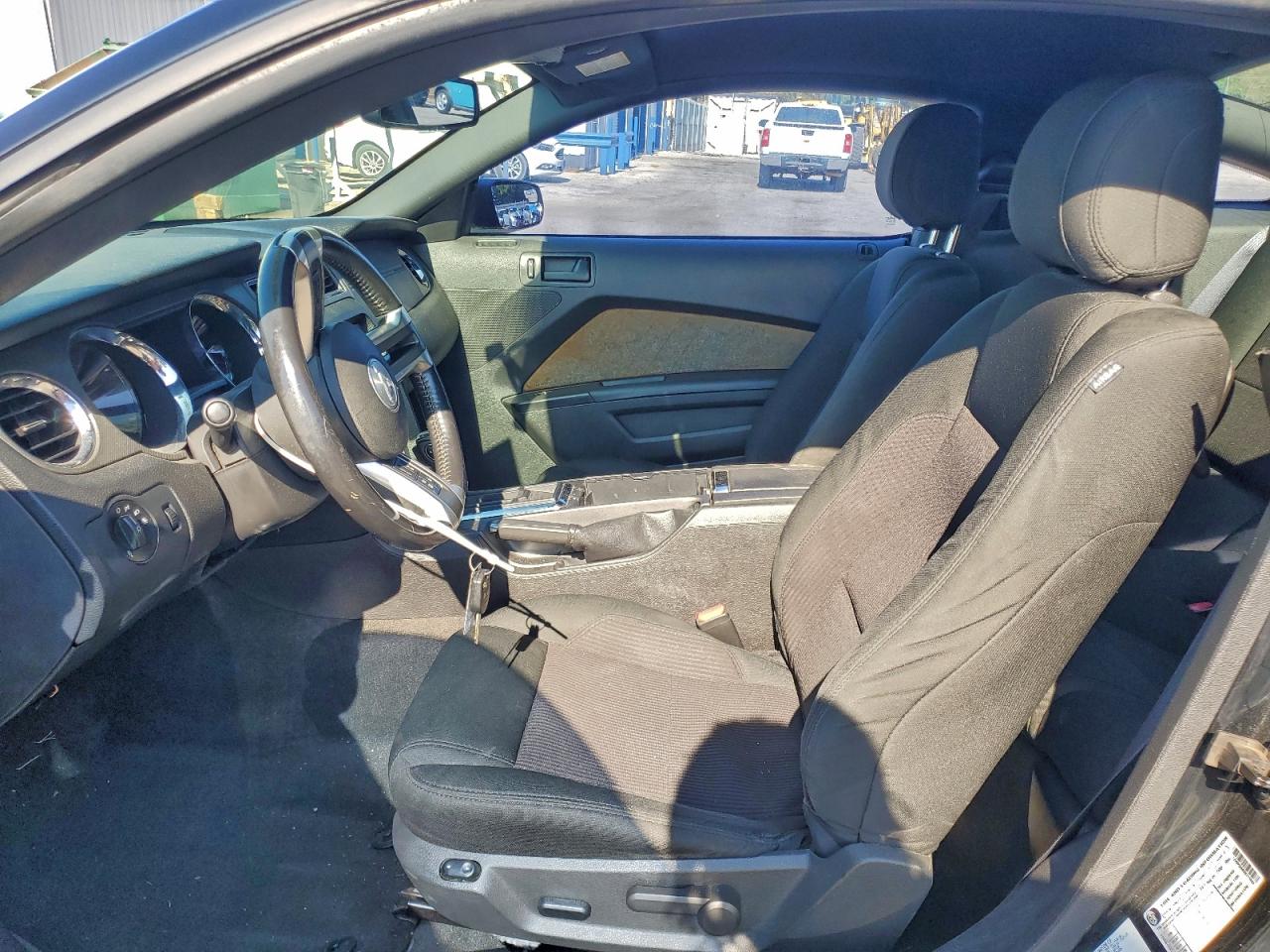 2014 Ford Mustang VIN: 1ZVBP8AM6E5279868 Lot: 93729615