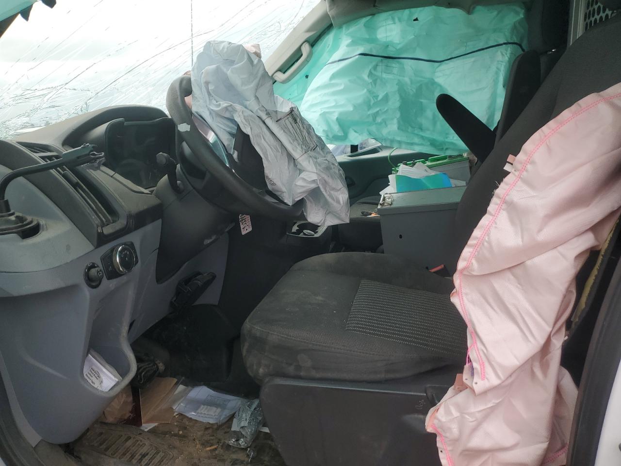 2018 Ford Transit 150 Delivery Van VIN: 1FTYE1ZM0JKB36571 Lot: 92112485