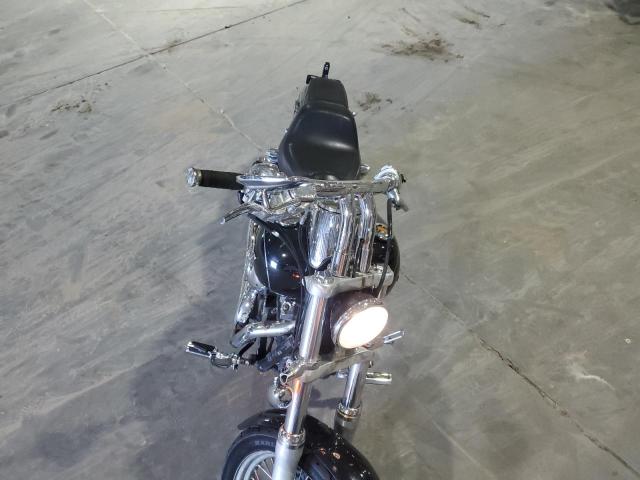 2011 HARLEY-DAVIDSON FXDC   