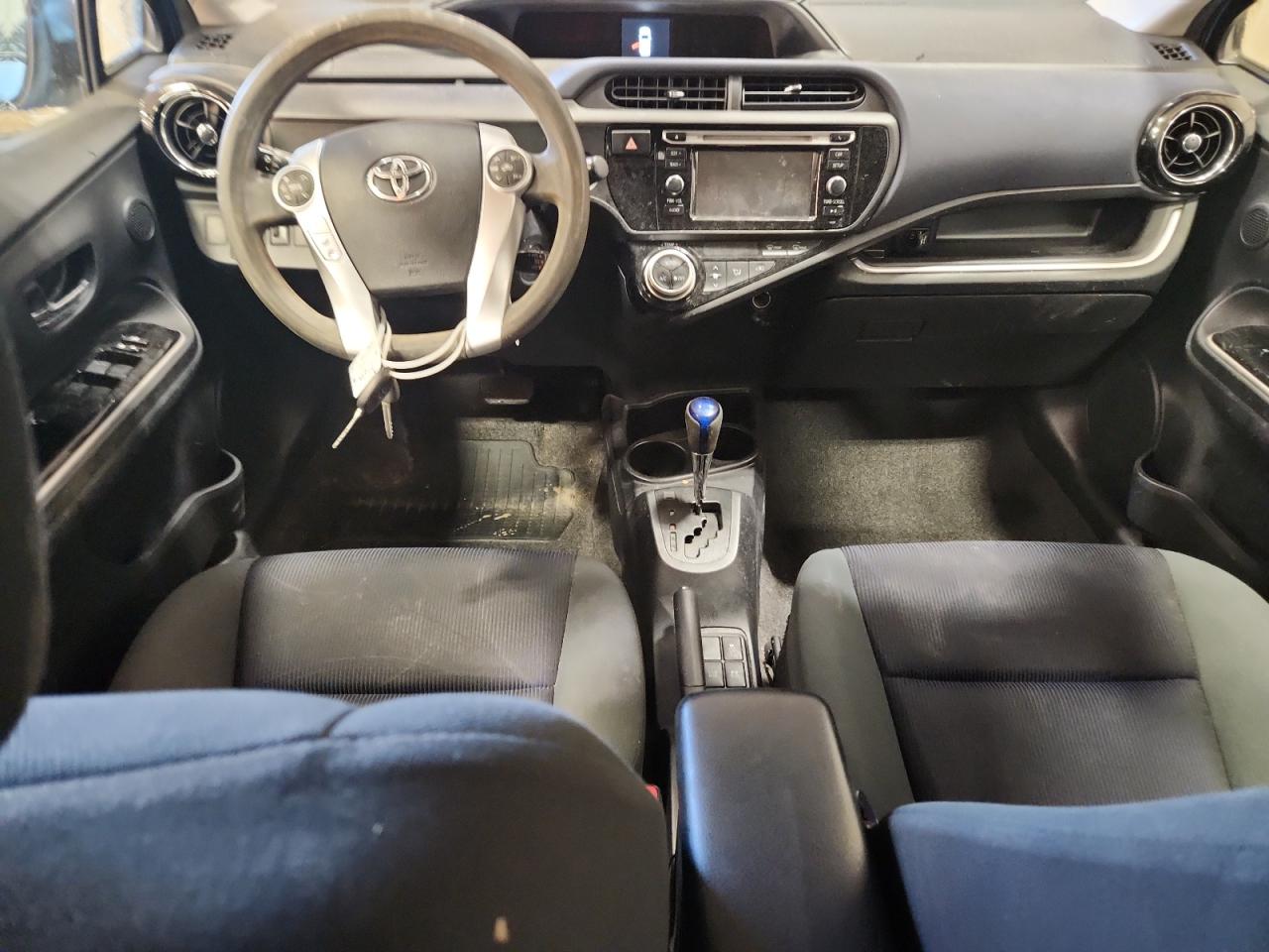 2015 Toyota Prius C VIN: JTDKDTB37F1091387 Lot: 92278815