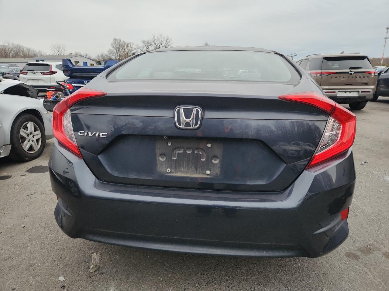 2018 Honda Civic Lx VIN: 2HGFC2F53JH520269 Lot: 93051705