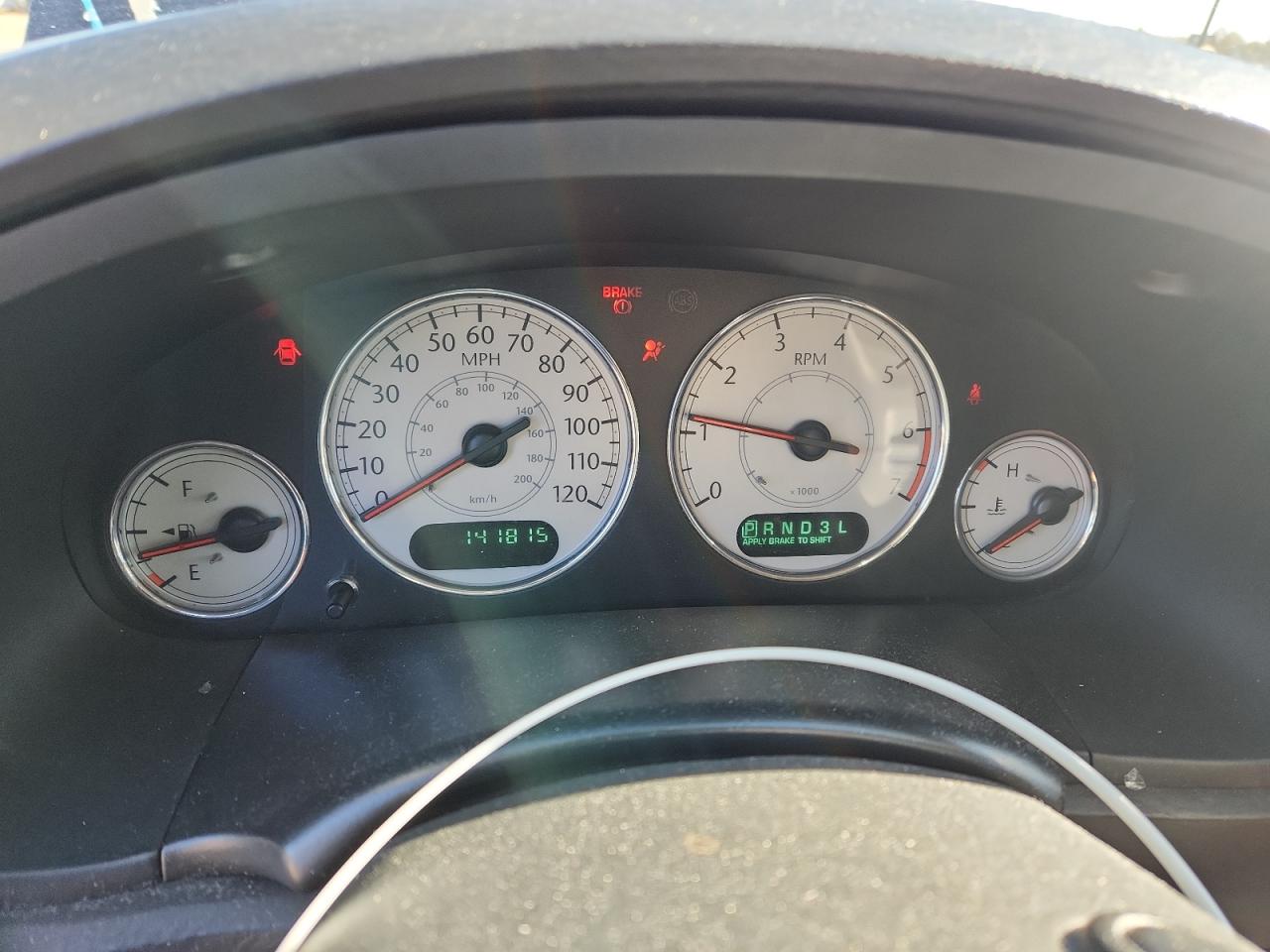 2005 Chrysler Town & Country Limited VIN: 2C8GP64L35R294331 Lot: 92526025