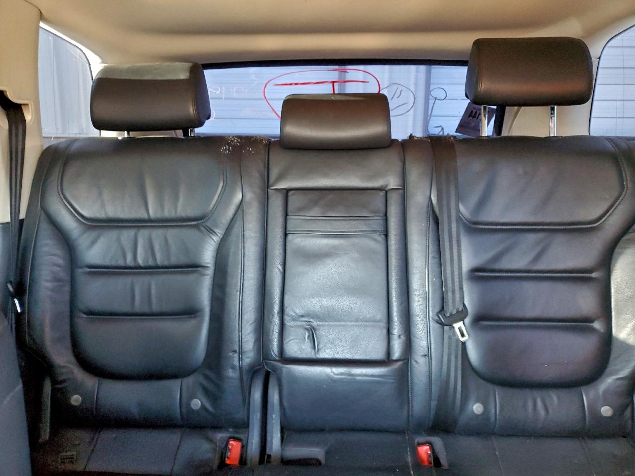 2015 Volkswagen Touareg V6 VIN: WVGEF9BP3FD004995 Lot: 94332835