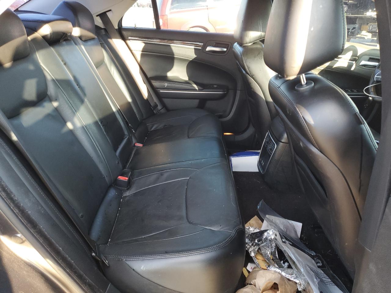 2016 Chrysler 300 Limited VIN: 2C3CCAAG6GH313845 Lot: 91296455