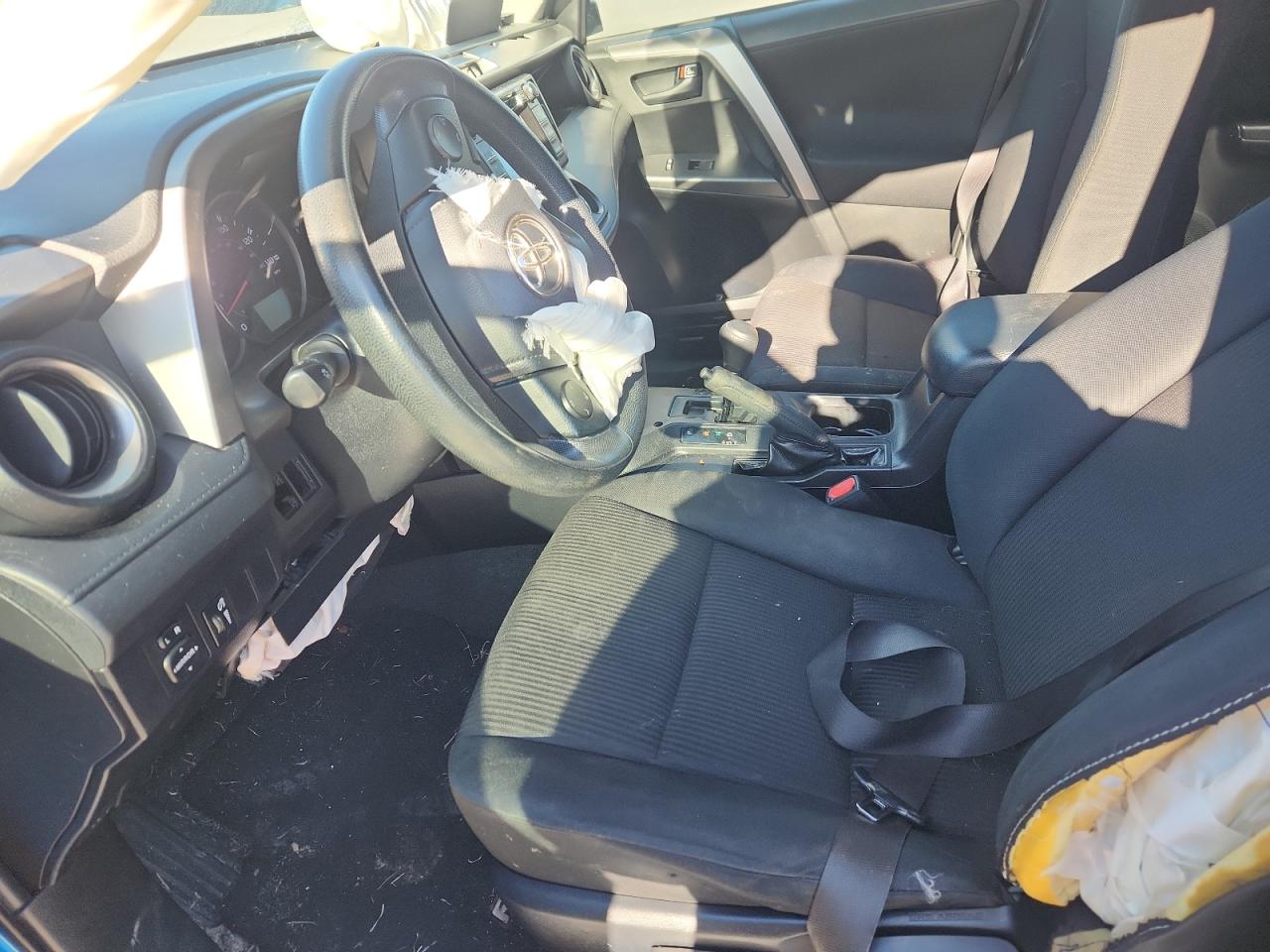 2016 Toyota Rav4 Le VIN: JTMZFREV6GJ063929 Lot: 92027995