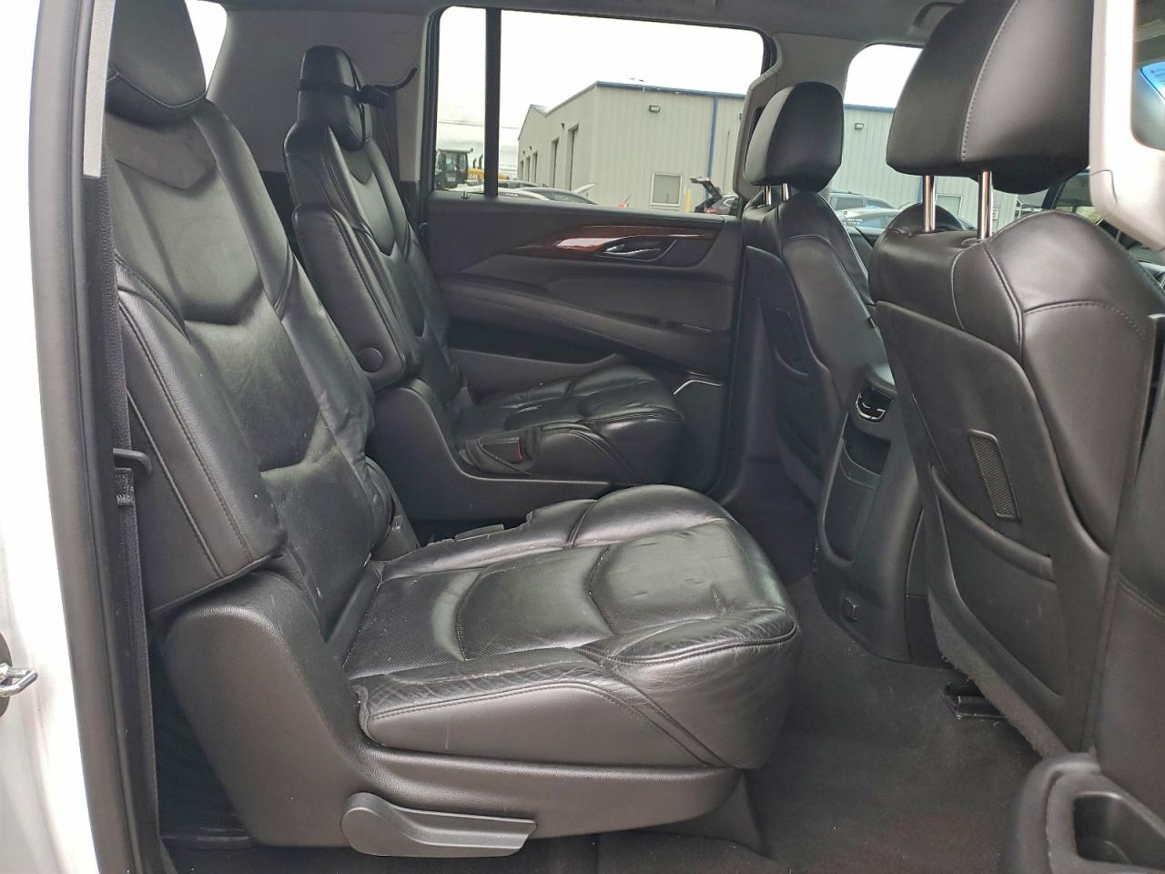 2019 Cadillac Escalade Esv VIN: 1GYS4GKJ4KR213201 Lot: 93461395