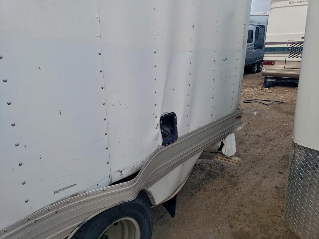 2007 Ford Econoline E450 Super Duty Cutaway Van VIN: 1FDXE45SX7DB03393 Lot: 93992985