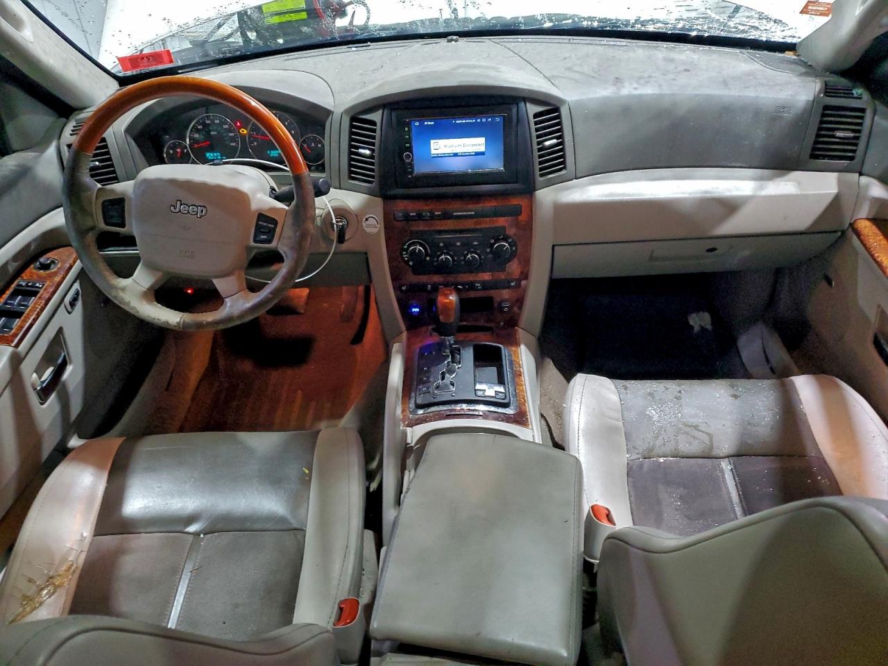 2007 Jeep Grand Cherokee Overland VIN: 1J8HR68287C575496 Lot: 94598495