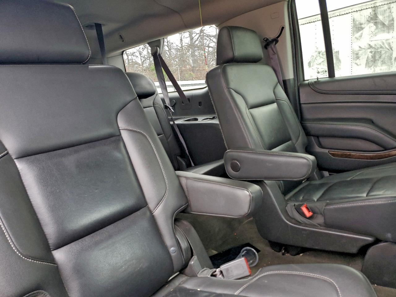 2015 Chevrolet Suburban K1500 Lt VIN: 1GNSKJKC1FR201093 Lot: 94524365