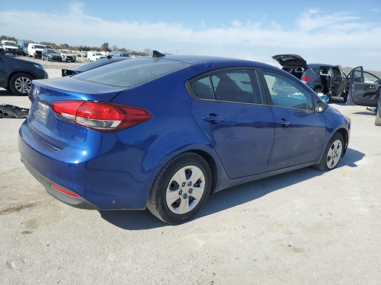 2018 Kia Forte Lx VIN: 3KPFK4A76JE204835 Lot: 91759765