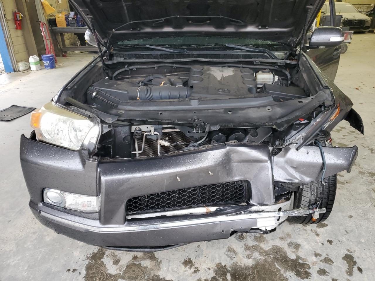 2011 Toyota 4Runner Sr5 VIN: JTEZU5JR5B5019070 Lot: 90699315