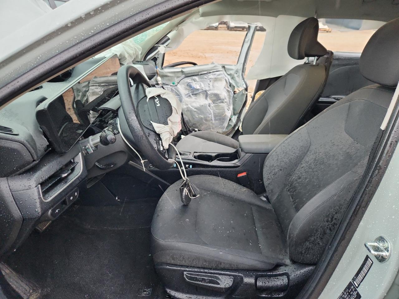 2025 Kia K4 Lx VIN: 3KPFT4DE9SE027254 Lot: 93932645