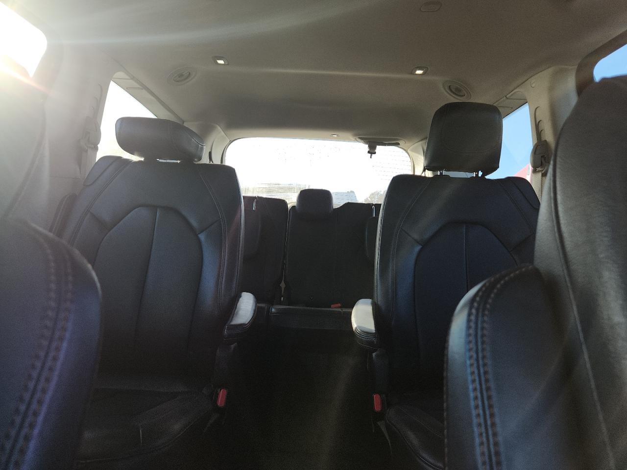 2017 Chrysler Pacifica Touring L VIN: 2C4RC1BG4HR527006 Lot: 93301635