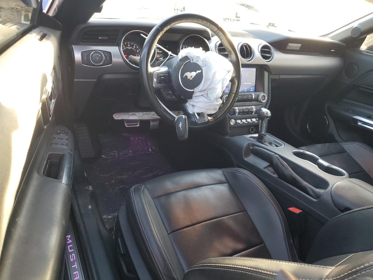 2022 Ford Mustang VIN: 1FATP8UH0N5118878 Lot: 92428735