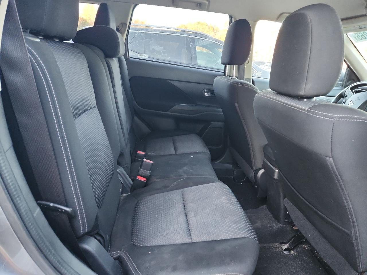 2018 Mitsubishi Outlander Se VIN: JA4AD3A39JJ003116 Lot: 92230265