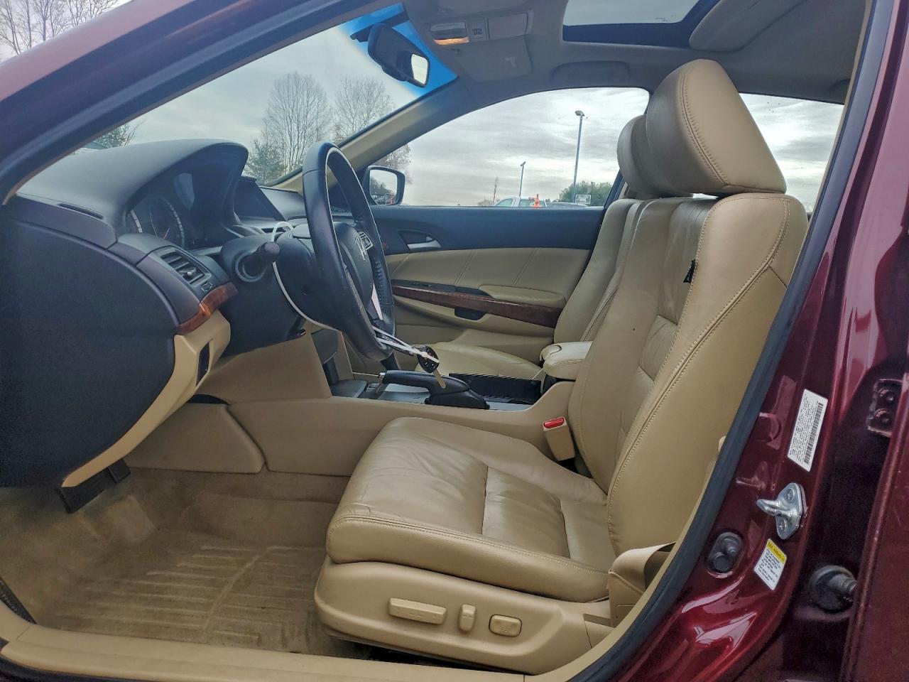 2011 Honda Accord Exl VIN: 1HGCP2F86BA029339 Lot: 94453475