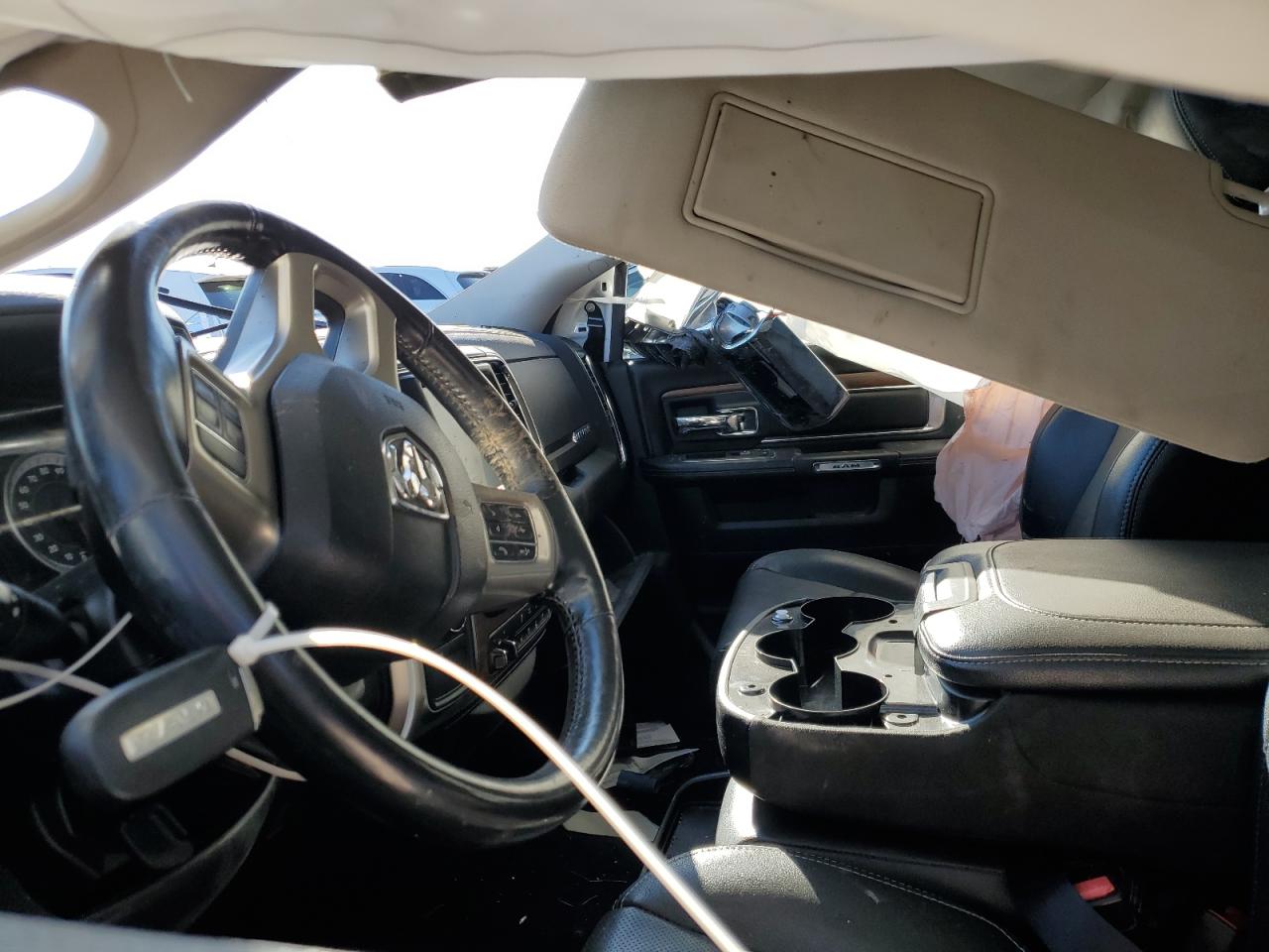 2017 Ram 3500 Laramie VIN: 3C63R3EL9HG536192 Lot: 92607185