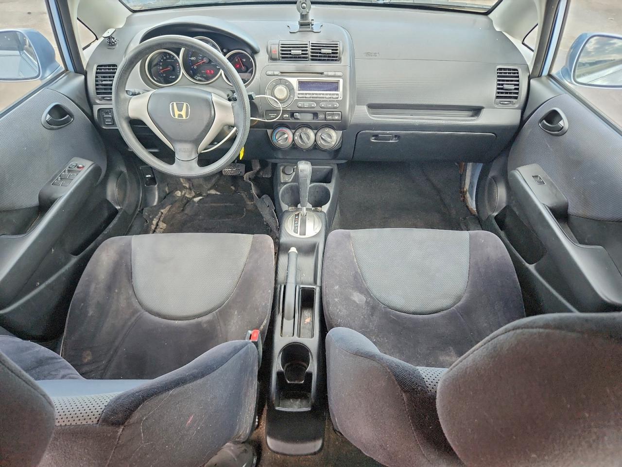 2008 Honda Fit VIN: JHMGD38438S017658 Lot: 93506035