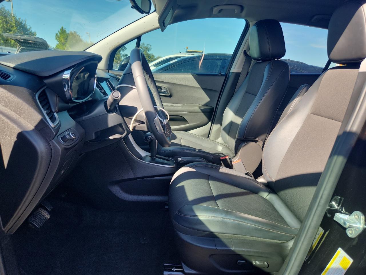 2021 Chevrolet Trax 1Lt VIN: KL7CJLSB2MB335665 Lot: 91129735