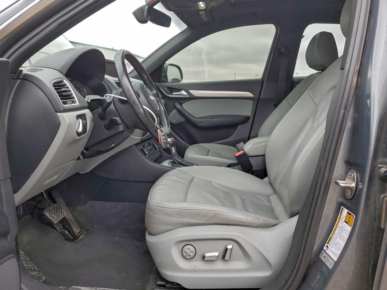 2017 Audi Q3 Premium Plus VIN: WA1JCCFS3HR001005 Lot: 93916785