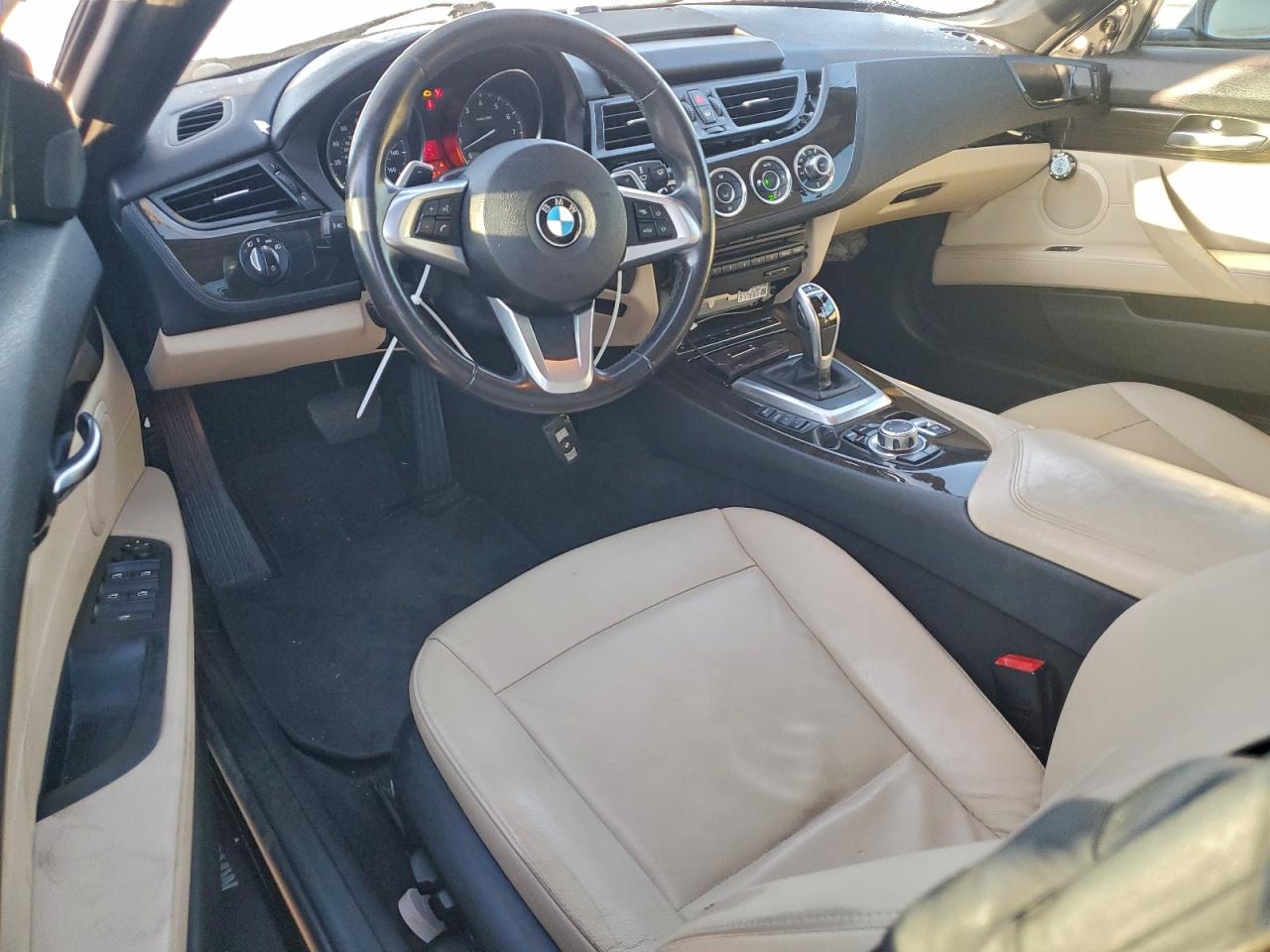 2014 BMW Z4 Sdrive28I VIN: WBALL5C55EP556566 Lot: 91735125