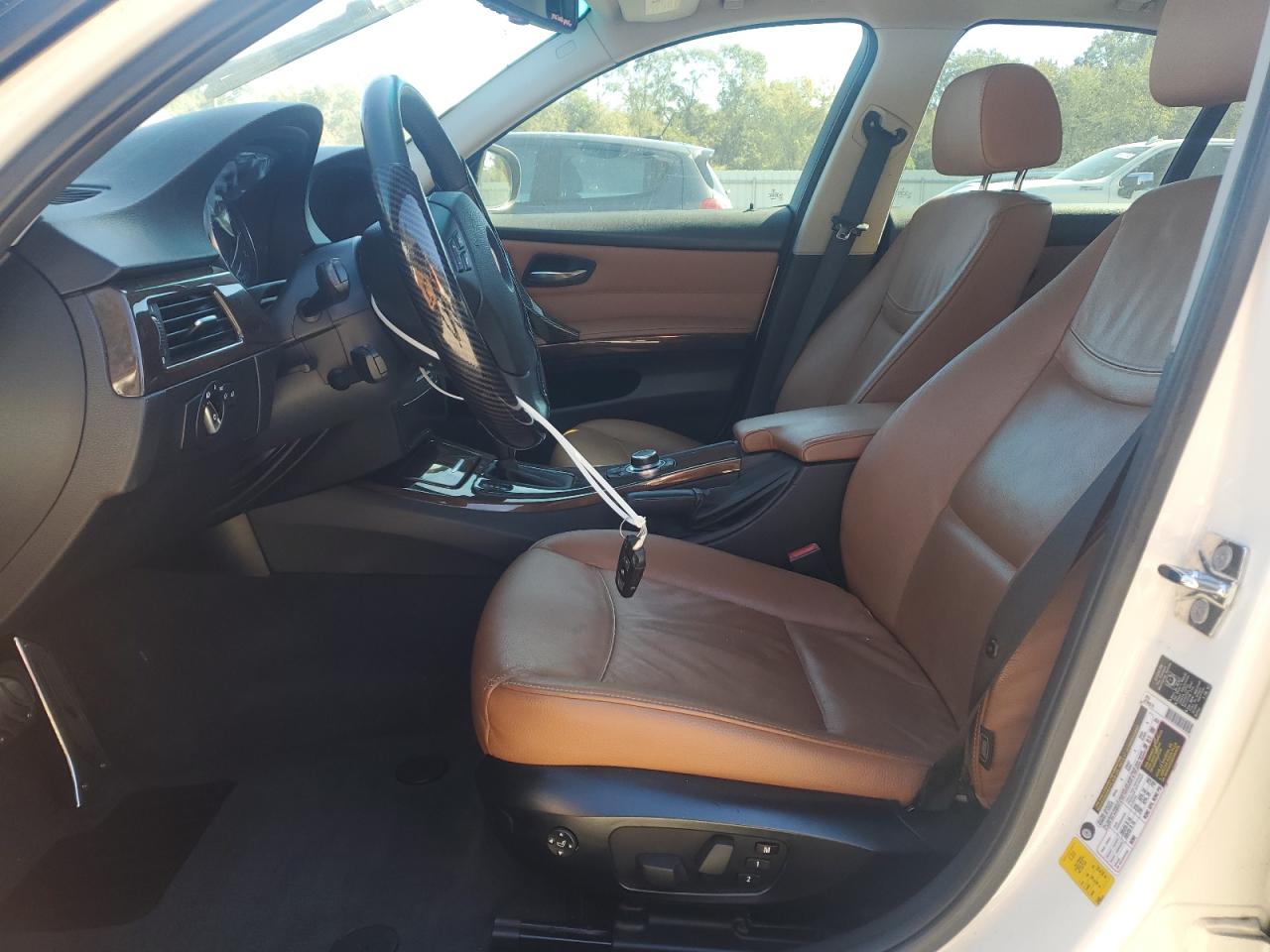 2009 BMW 328 I VIN: WBAPH77549NL81950 Lot: 90838215