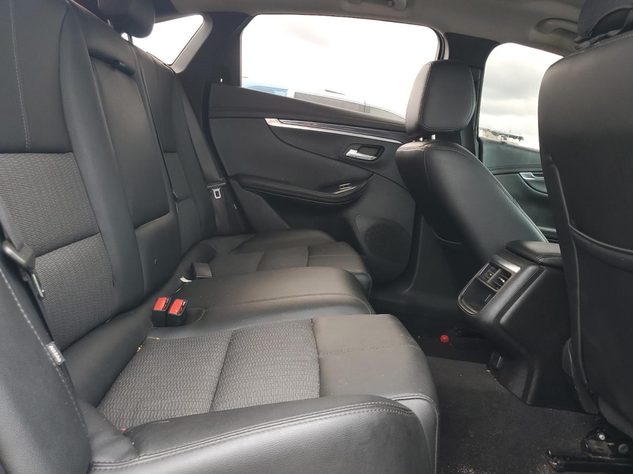 2018 Chevrolet Impala Lt VIN: 1G1105S37JU148349 Lot: 90901815