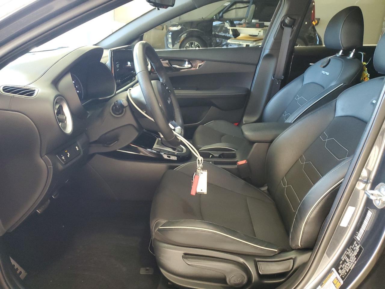 2024 Kia Forte Gt Line VIN: 3KPF54AD5RE705336 Lot: 92658085