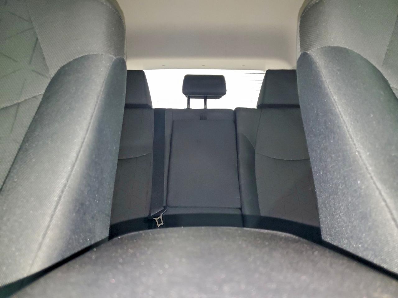 2024 Toyota Rav4 Xle VIN: 2T3W1RFV0RW321835 Lot: 94046185