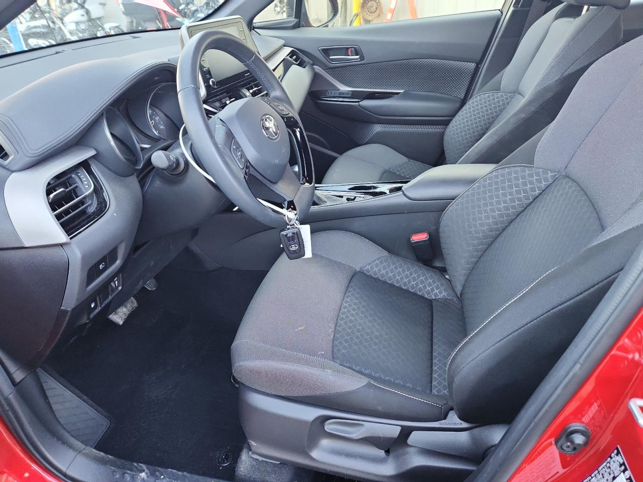 2021 Toyota C-Hr Xle VIN: JTNKHMBX1M1123157 Lot: 92433855