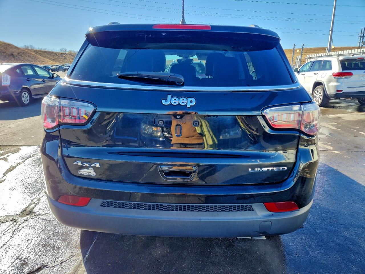 2018 Jeep Compass Limited VIN: 3C4NJDCB9JT267004 Lot: 93659785