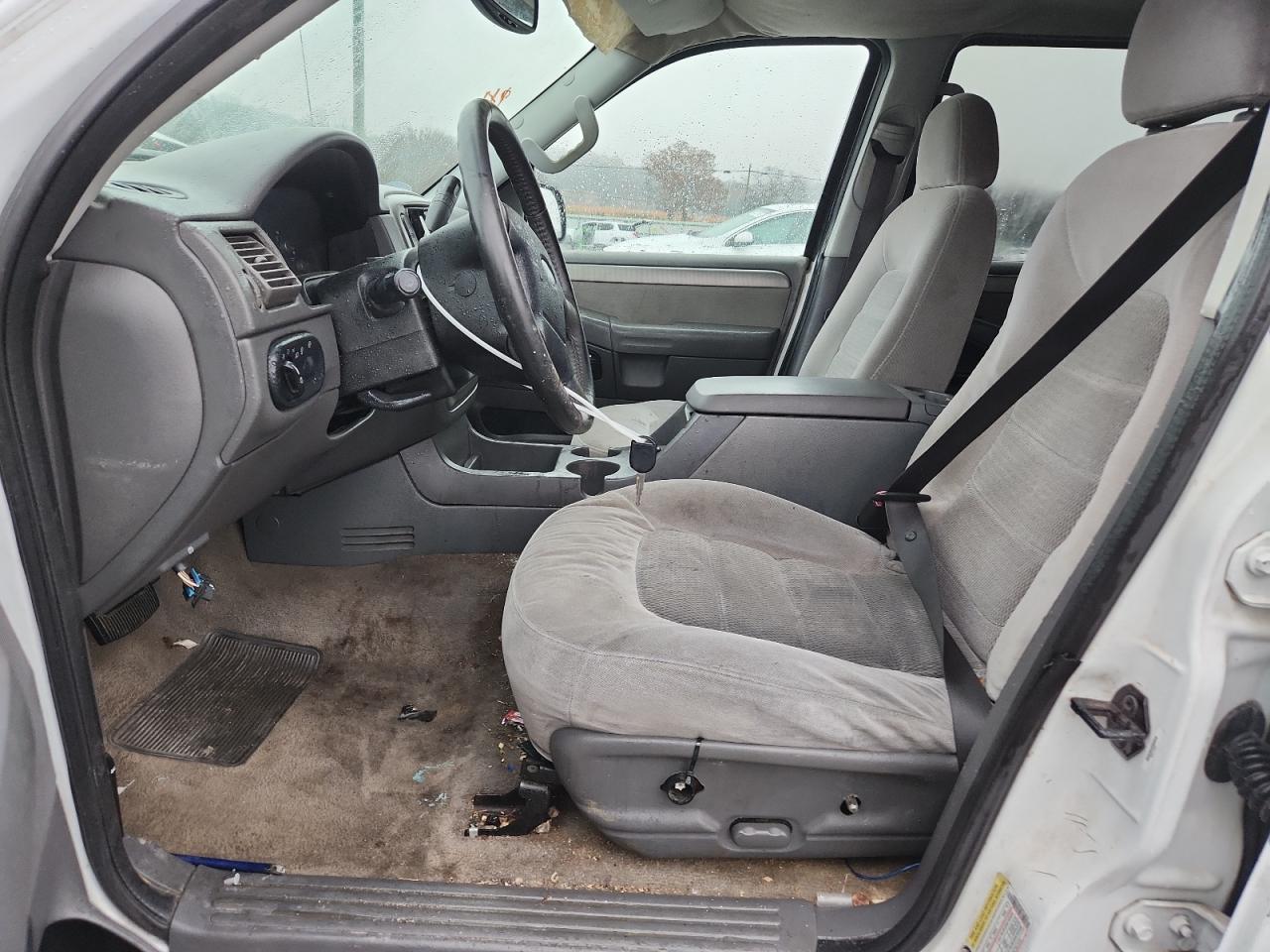 2004 Ford Explorer Xlt VIN: 1FMZU73K94UC14612 Lot: 92417435