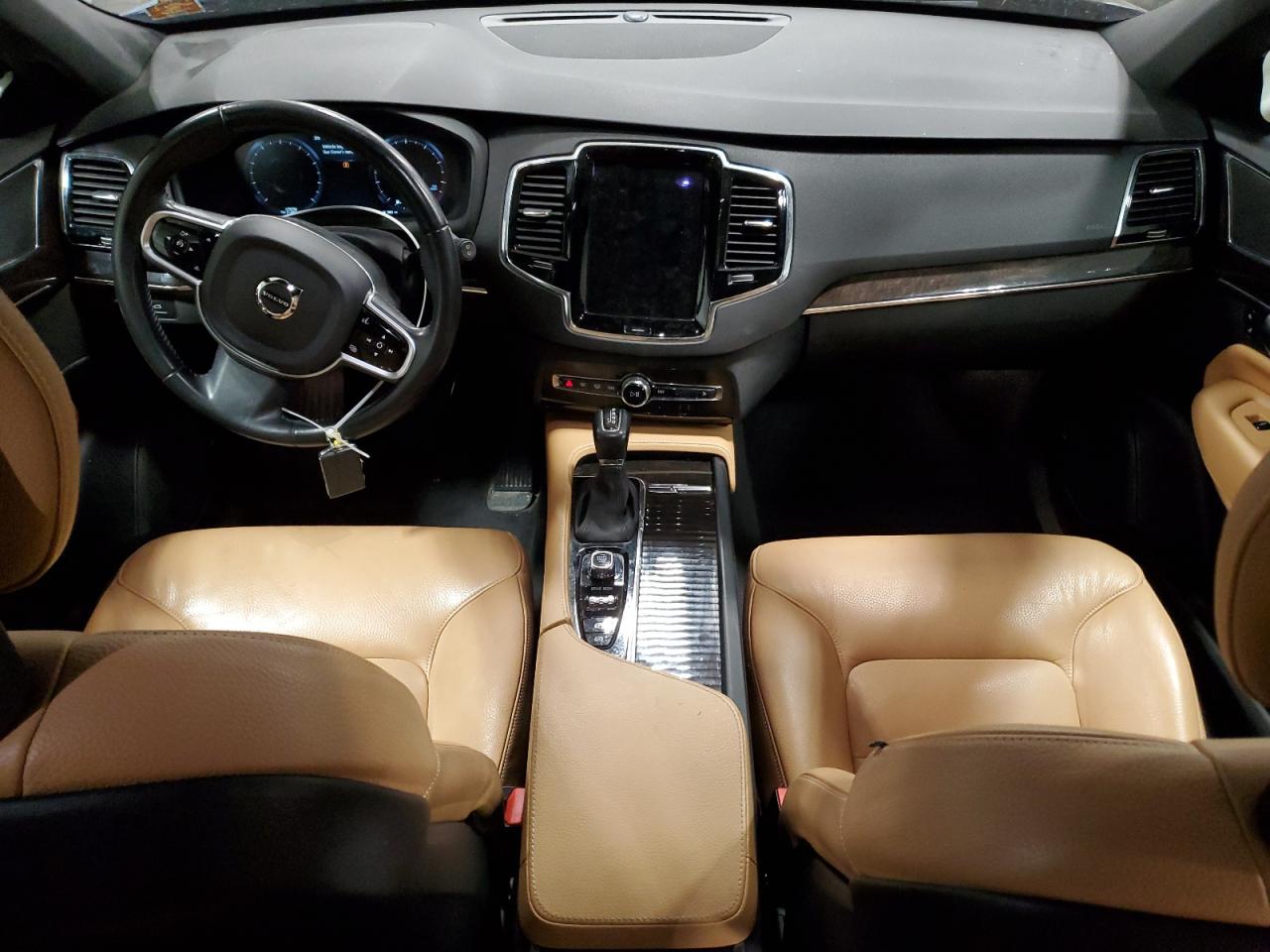 2018 Volvo Xc90 T6 VIN: YV4A22PK1J1207328 Lot: 92316625