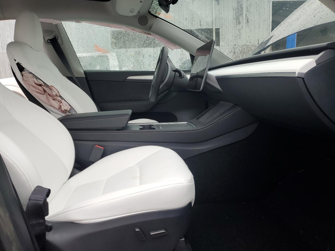 2025 Tesla Model Y VIN: 7SAYGDEE5SF298479 Lot: 91419895