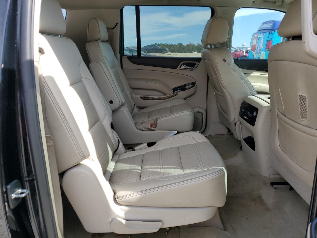 2016 GMC Yukon Xl Denali VIN: 1GKS2HKJ9GR115388 Lot: 92710215