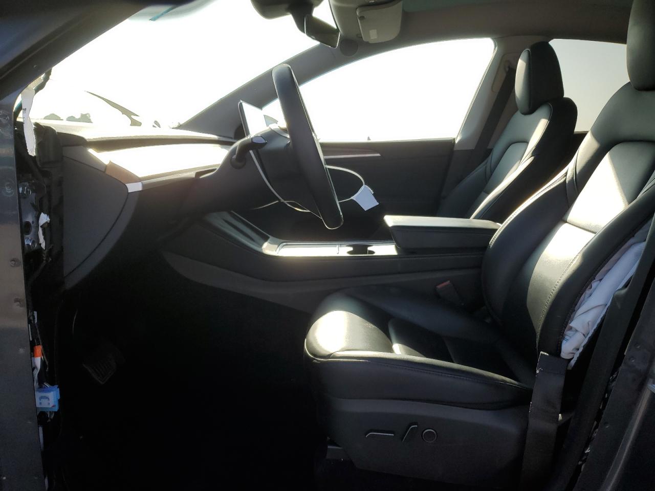 2023 Tesla Model Y VIN: 7SAYGDEE3PA154045 Lot: 90666385