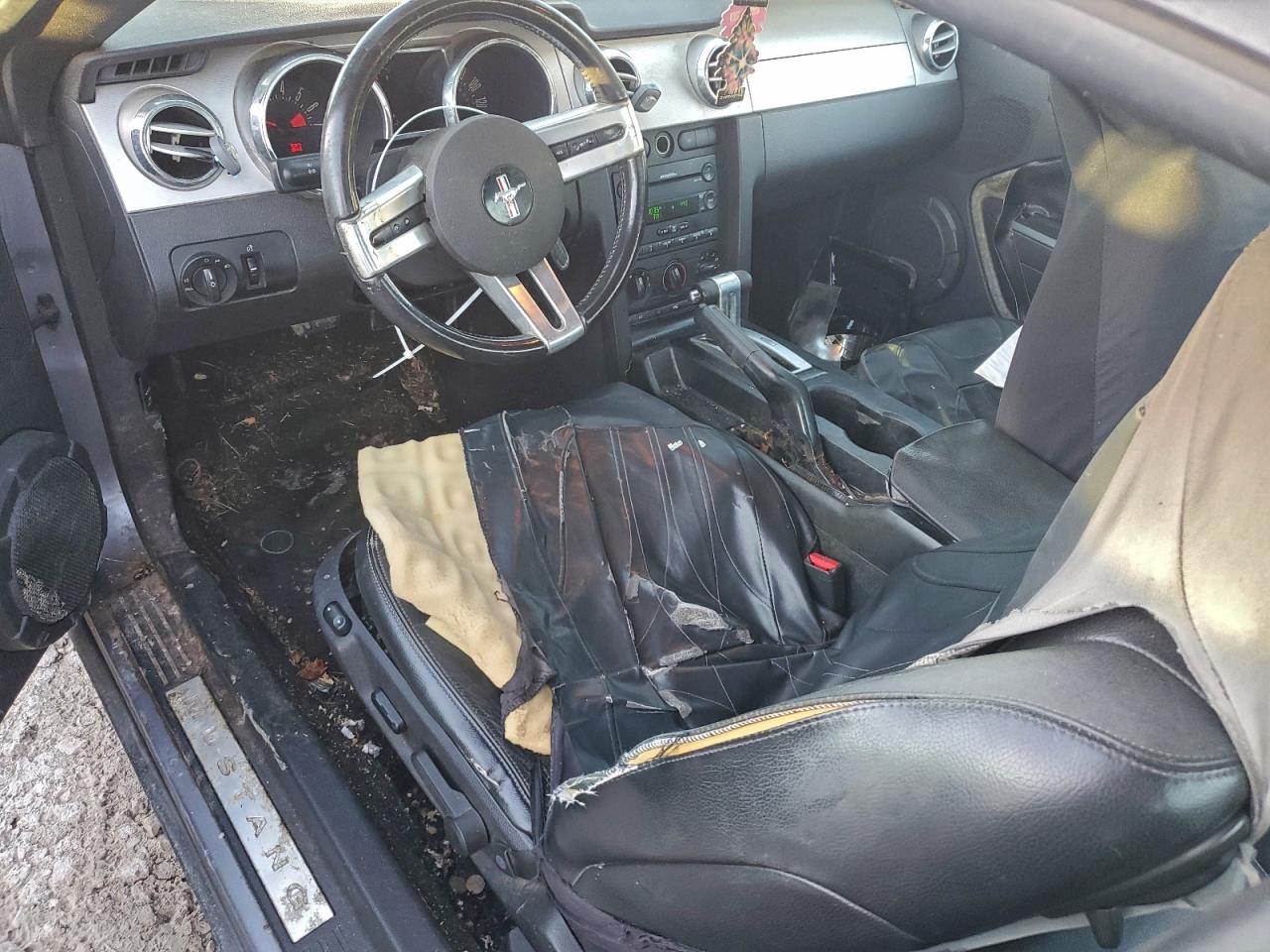 2007 Ford Mustang VIN: 1ZVFT80NX75334235 Lot: 94370405