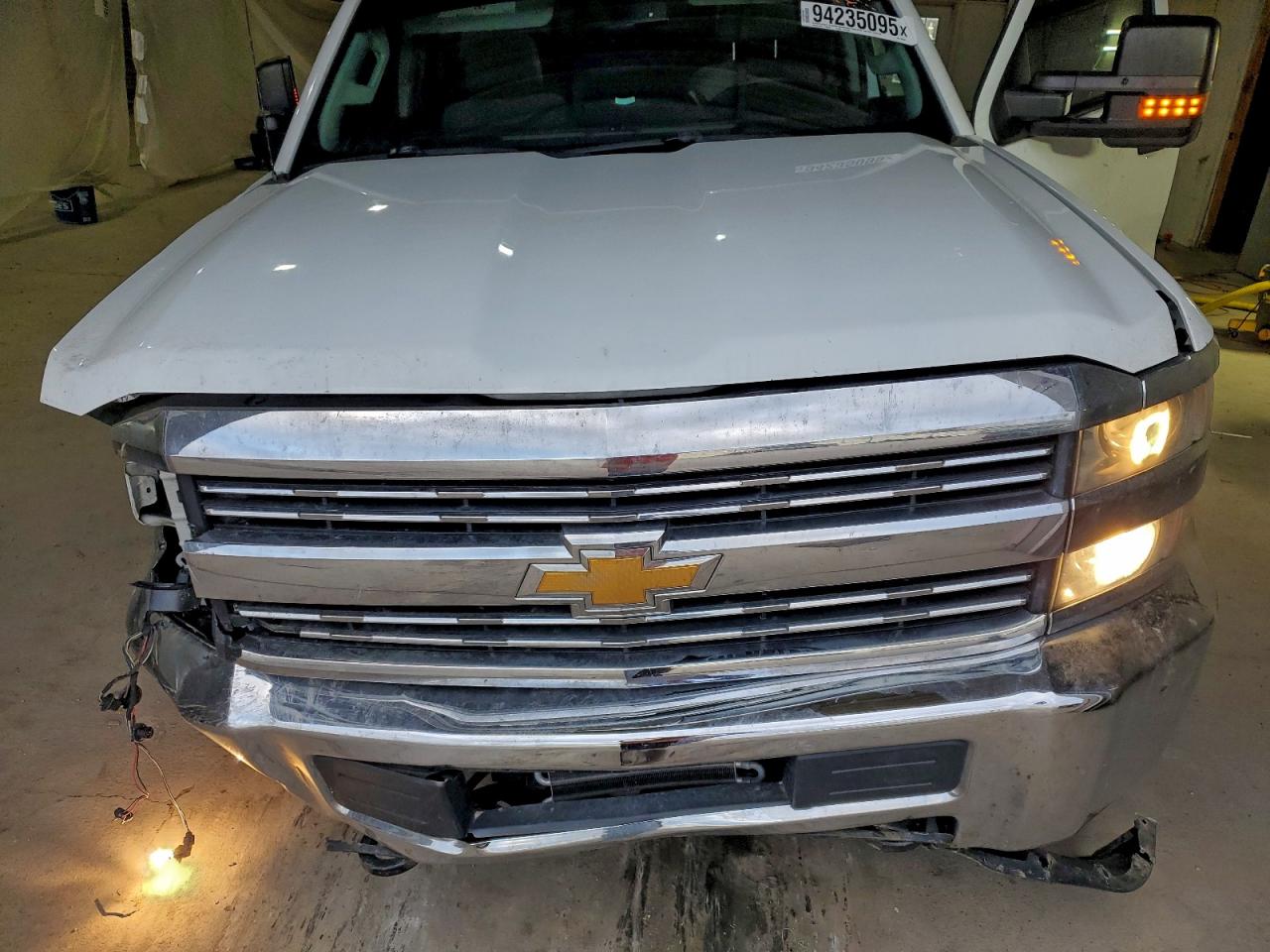 2015 Chevrolet Silverado K2500 Heavy Duty VIN: 1GC2KUEG2FZ546335 Lot: 94235095