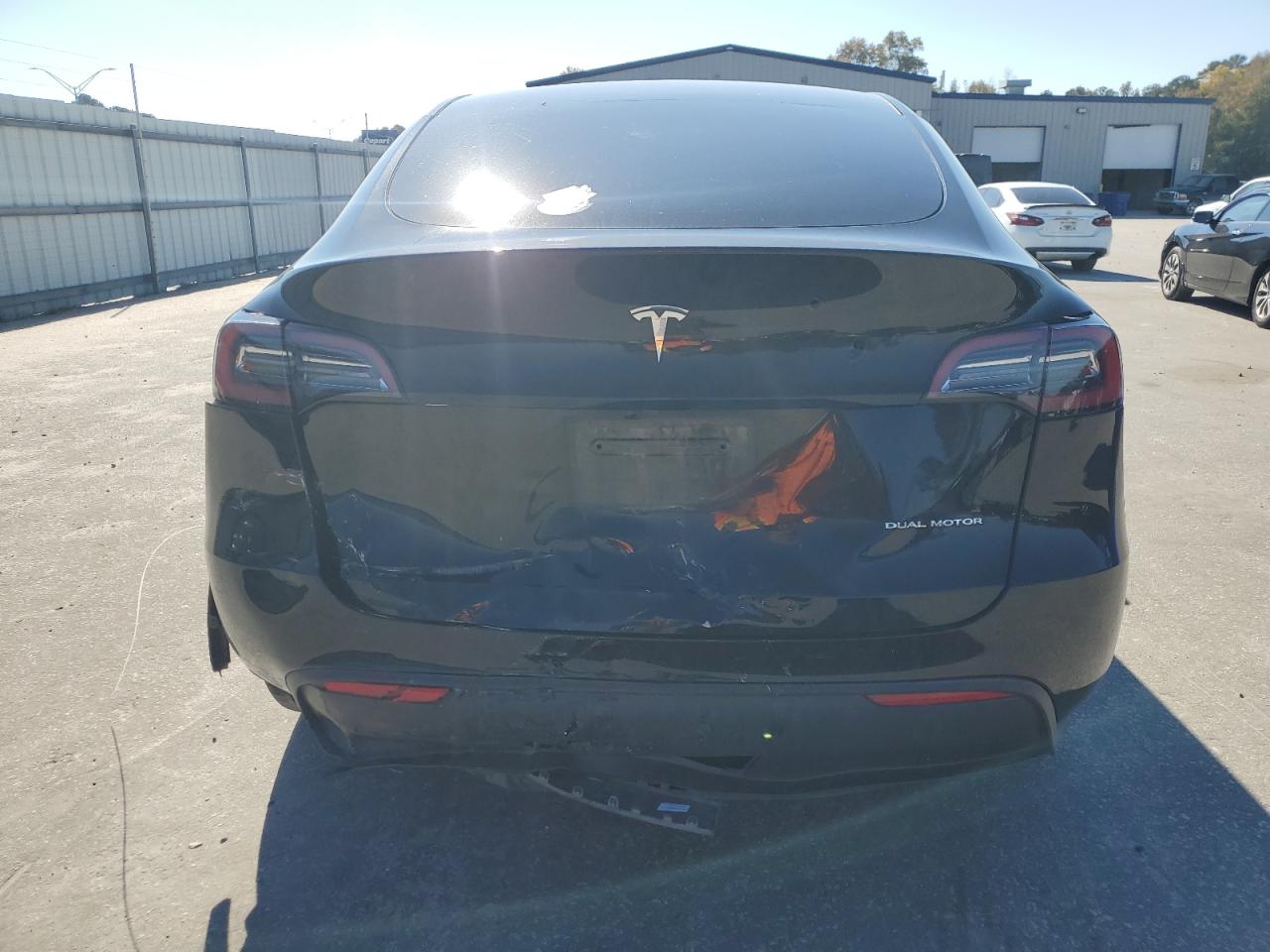 2023 Tesla Model Y VIN: 7SAYGDEE6PA186472 Lot: 91559915