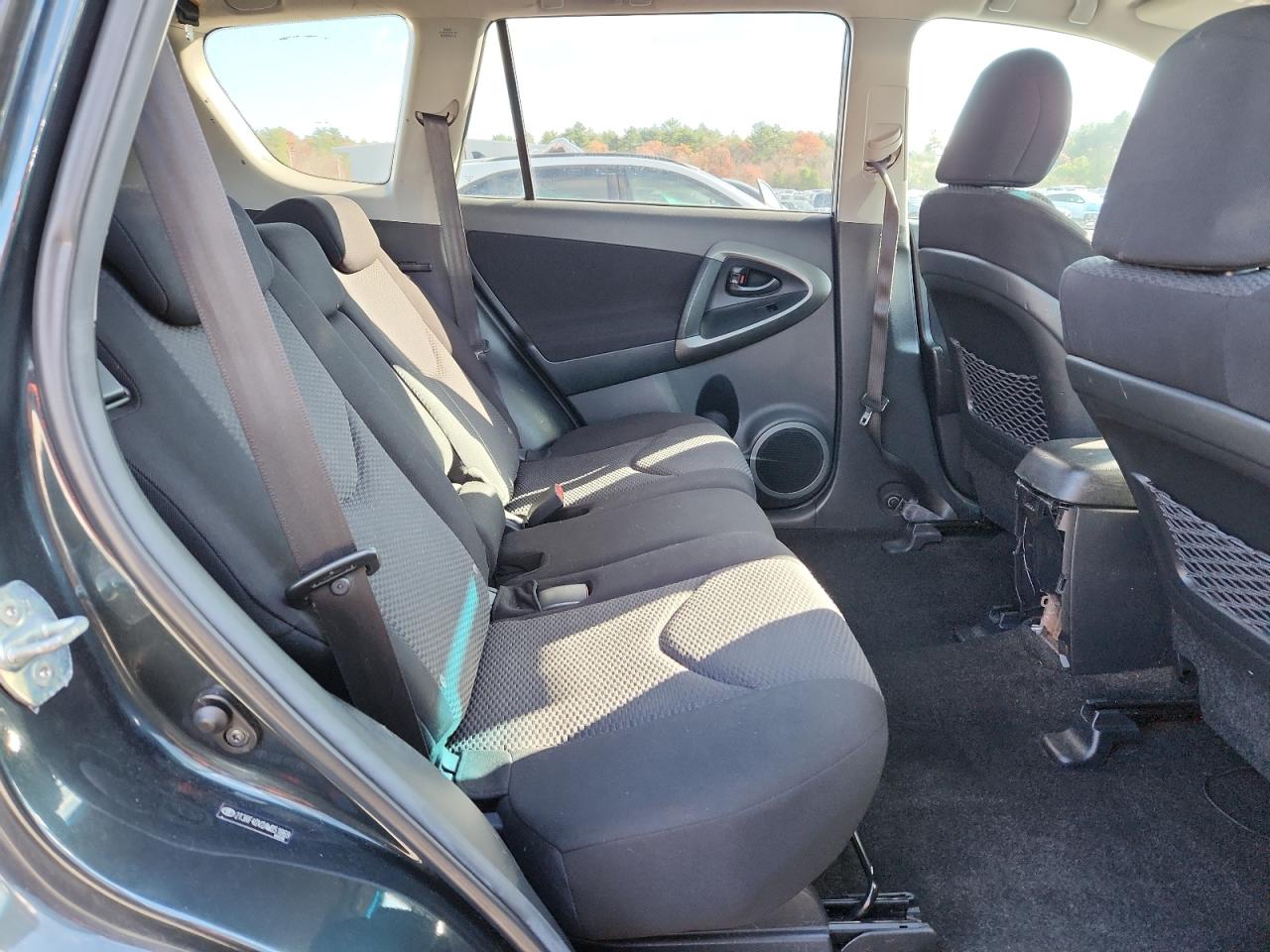 2010 Toyota Rav4 Sport VIN: 2T3RF4DV2AW051869 Lot: 92798395