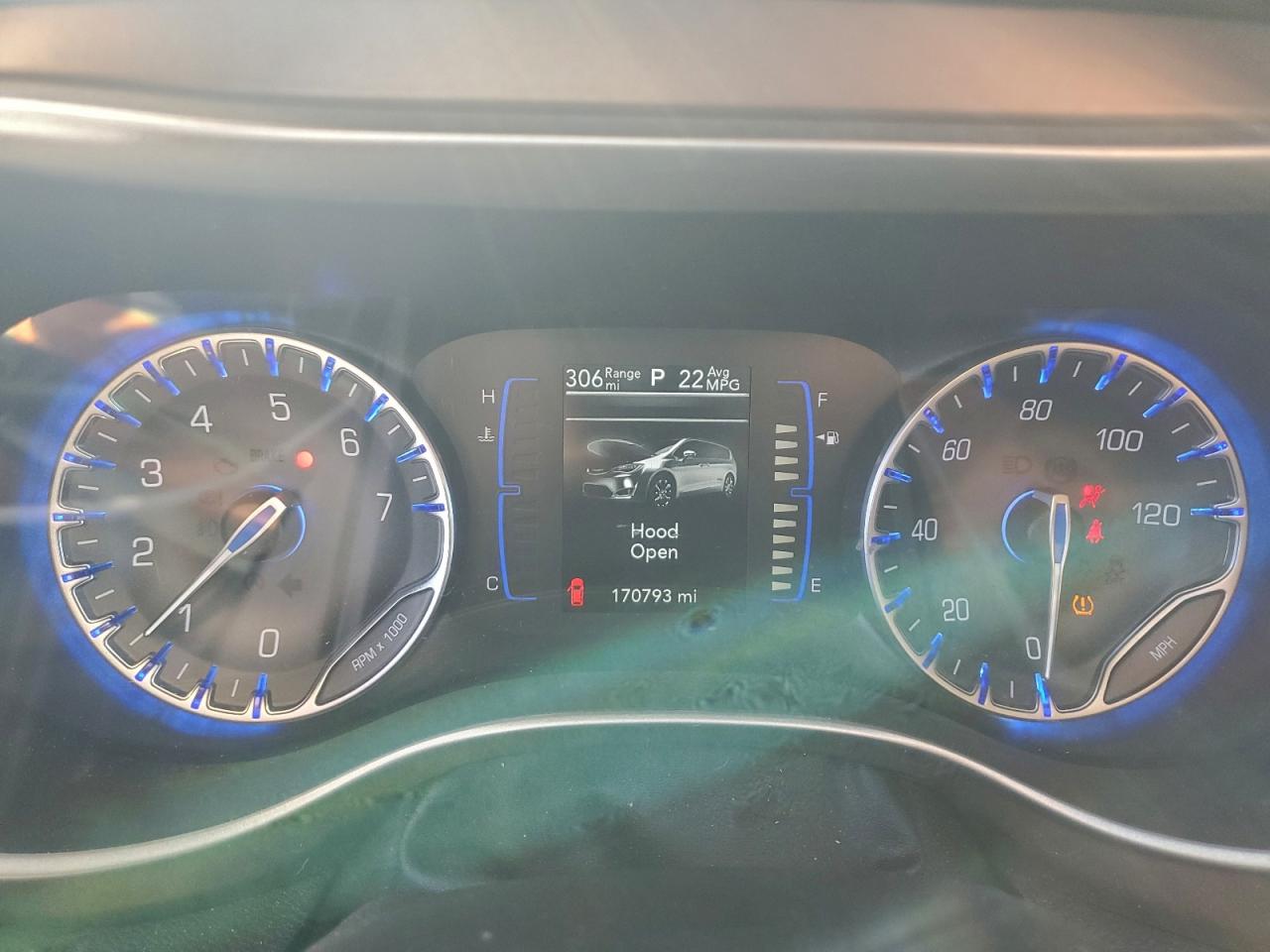 2018 Chrysler Pacifica Touring VIN: 2C4RC1DG9JR130345 Lot: 93864095