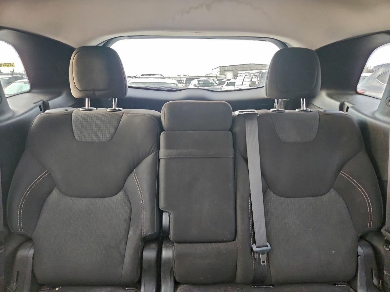 2016 Jeep Cherokee Latitude VIN: 1C4PJMCS4GW134033 Lot: 94564665