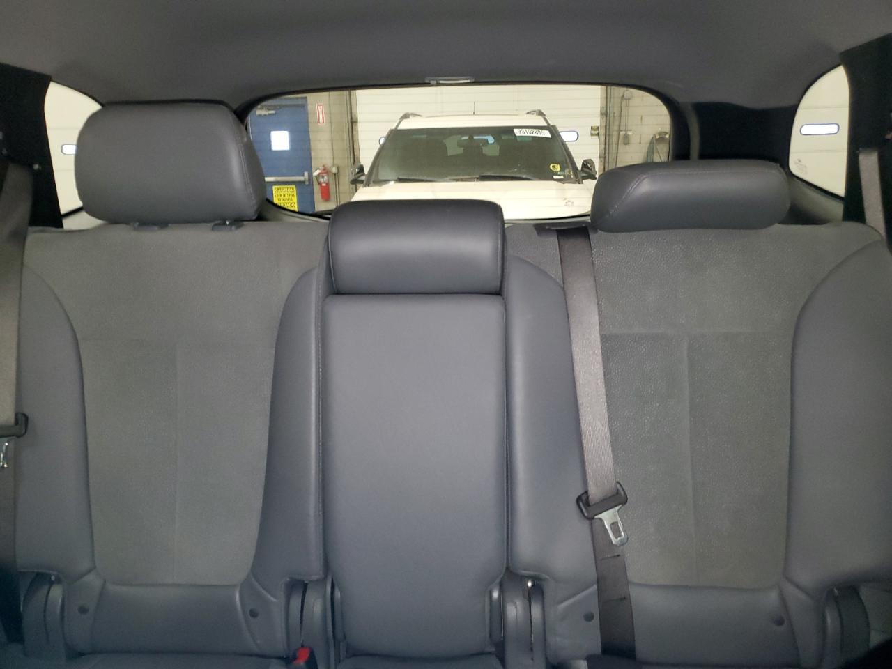 2011 Hyundai Santa Fe Se VIN: 5XYZHDAG5BG054815 Lot: 92952415