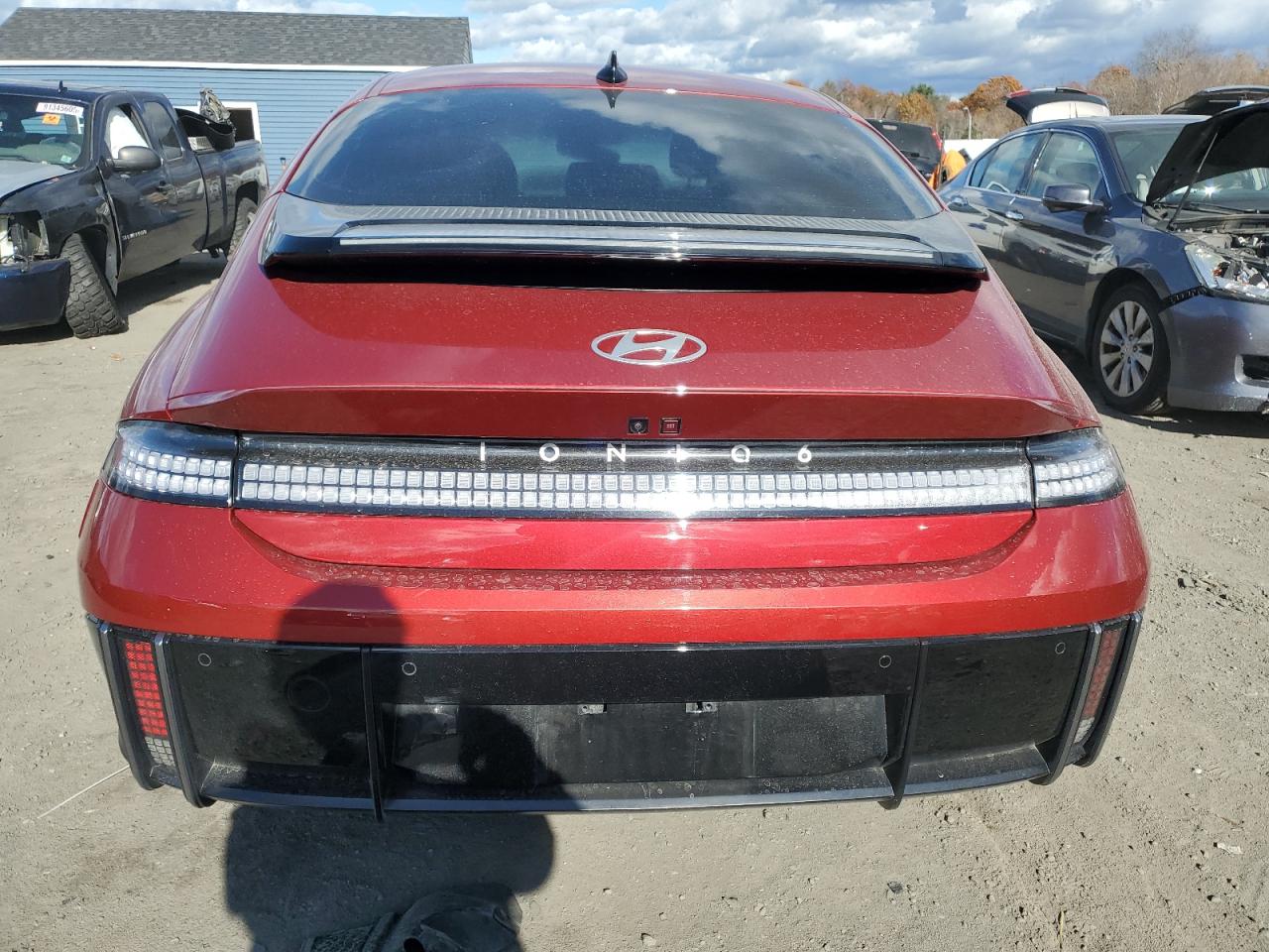 2024 Hyundai Ioniq 6 Limited VIN: KMHM54AC7RA078085 Lot: 90373635