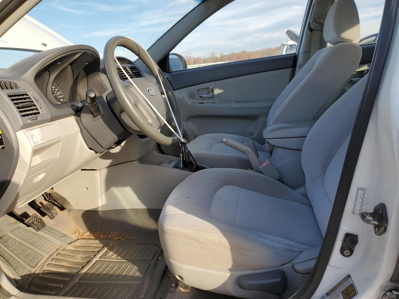 2008 Kia Spectra Ex VIN: KNAFE121985567441 Lot: 85403635